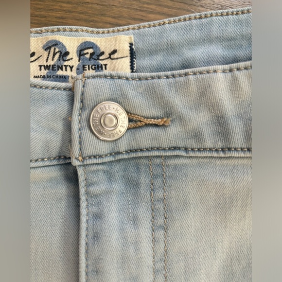 Free People We The Free Youthquake Womens Crop Flare Pants Bleach Light Blue 28 - Picture 6 of 9